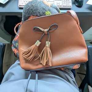 Elegant Tan Women's Bag with Tassel Accents